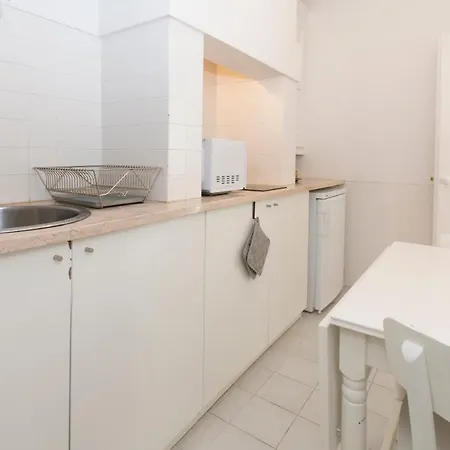 Live Like A Local @ Casa Da Esquina - Wifi & A/c Apartament *