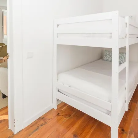 Live Like A Local @ Casa Da Esquina - Wifi & A/c Apartament