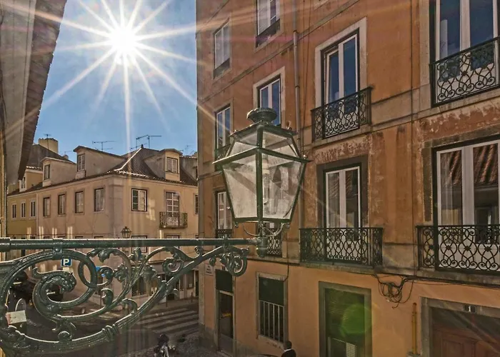 Live Like A Local @ Casa Da Esquina - Wifi & A/c * Lizbona